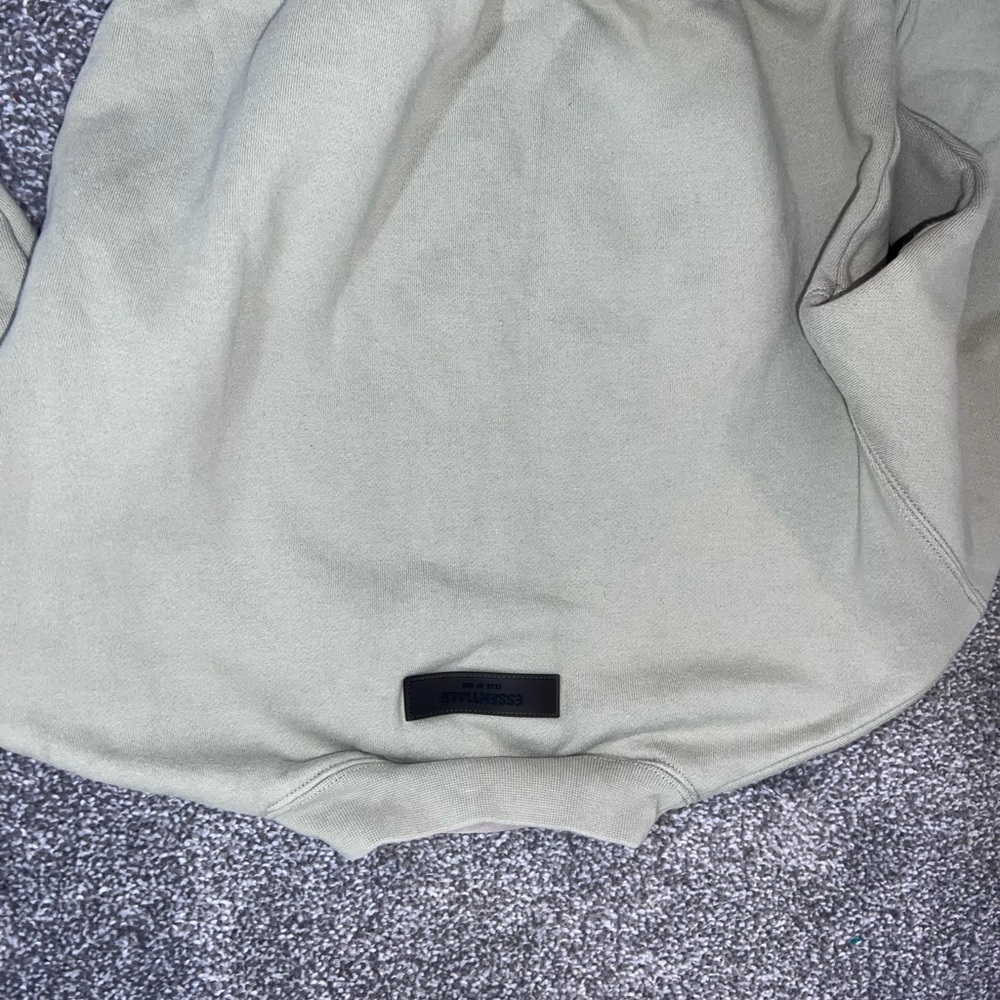 Fear of God Essentials Kids Sage Green Logo Sweatshirt 4-5 years - Picture 10 of 12